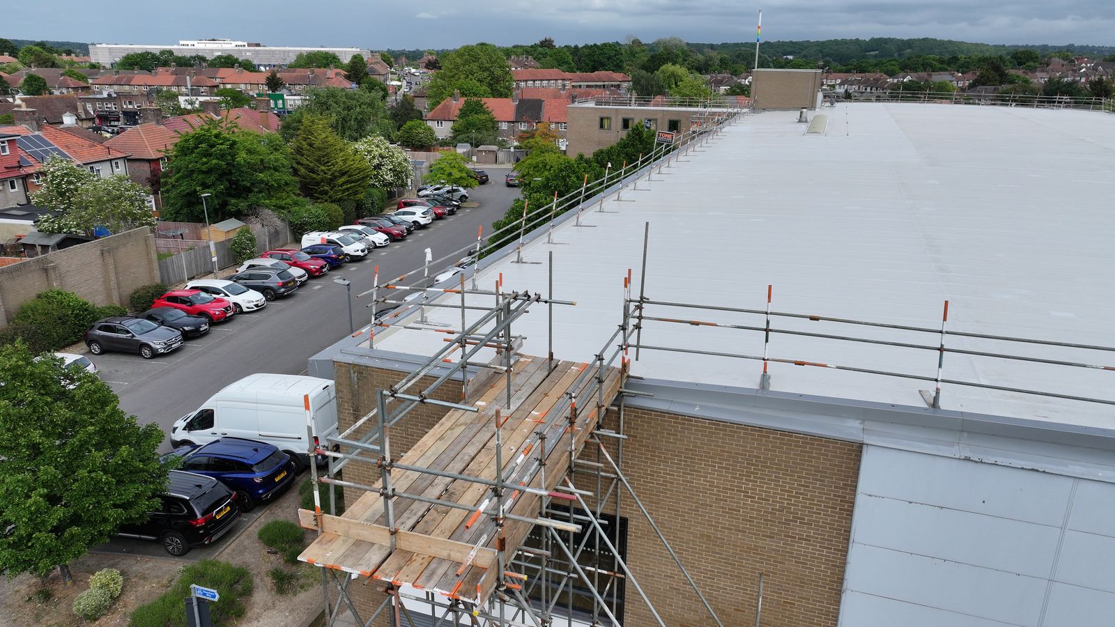 Downham Leisure and Health Centre: Public leisure project by Lead Group